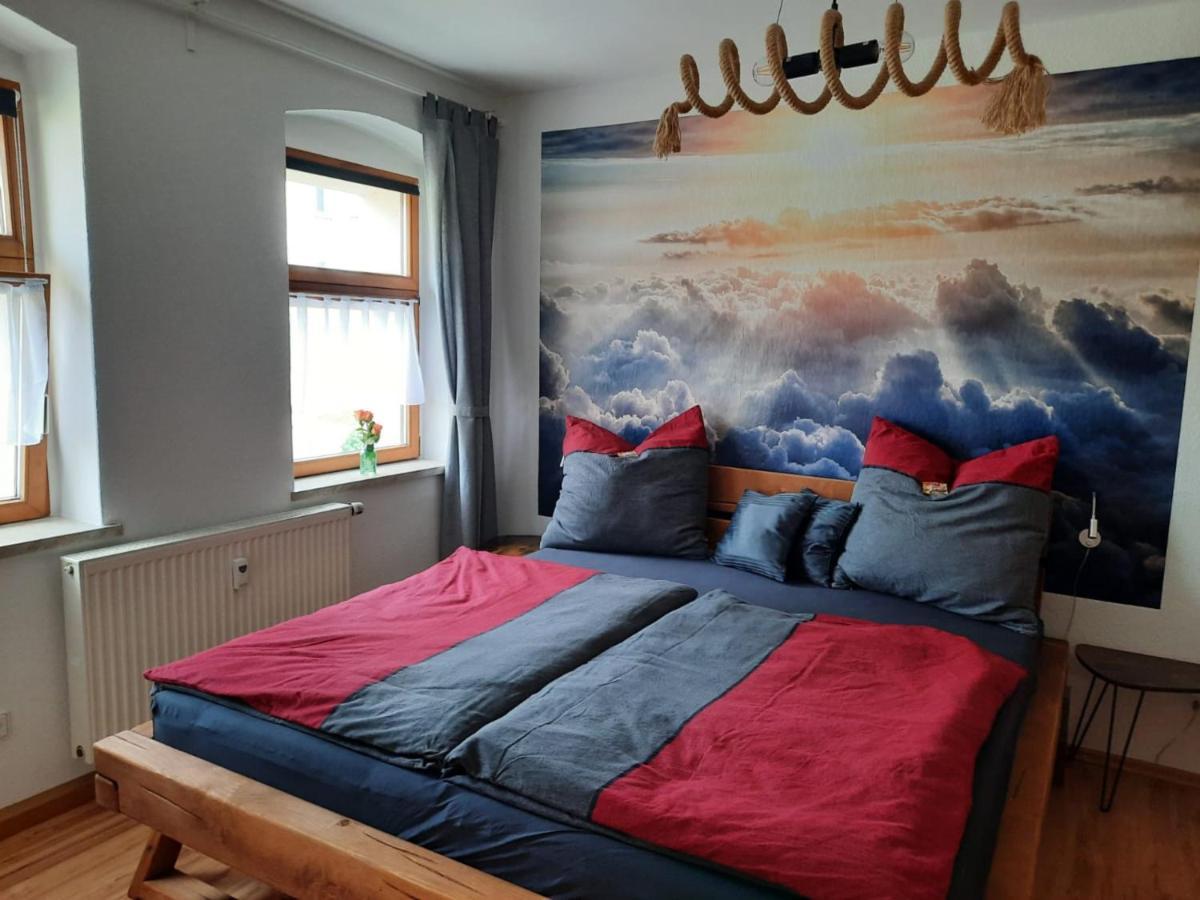 Neu! Geschmackvolle Fewo Lengenfeld Lengenfeld  Exterior foto
